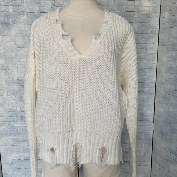 Wonderly Oversize Knit Sweater Distressed V-neck‎ White size M - Picture 1 of 7